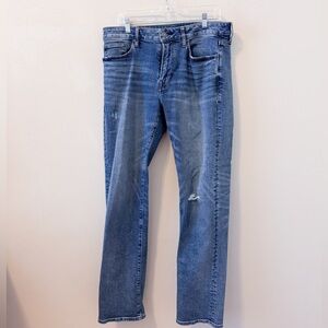 Express Men's Relaxed Blue Jeans